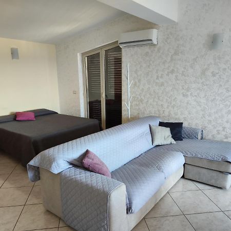 Casa Carmelo Apartman Nizza di Sicilia Kültér fotó