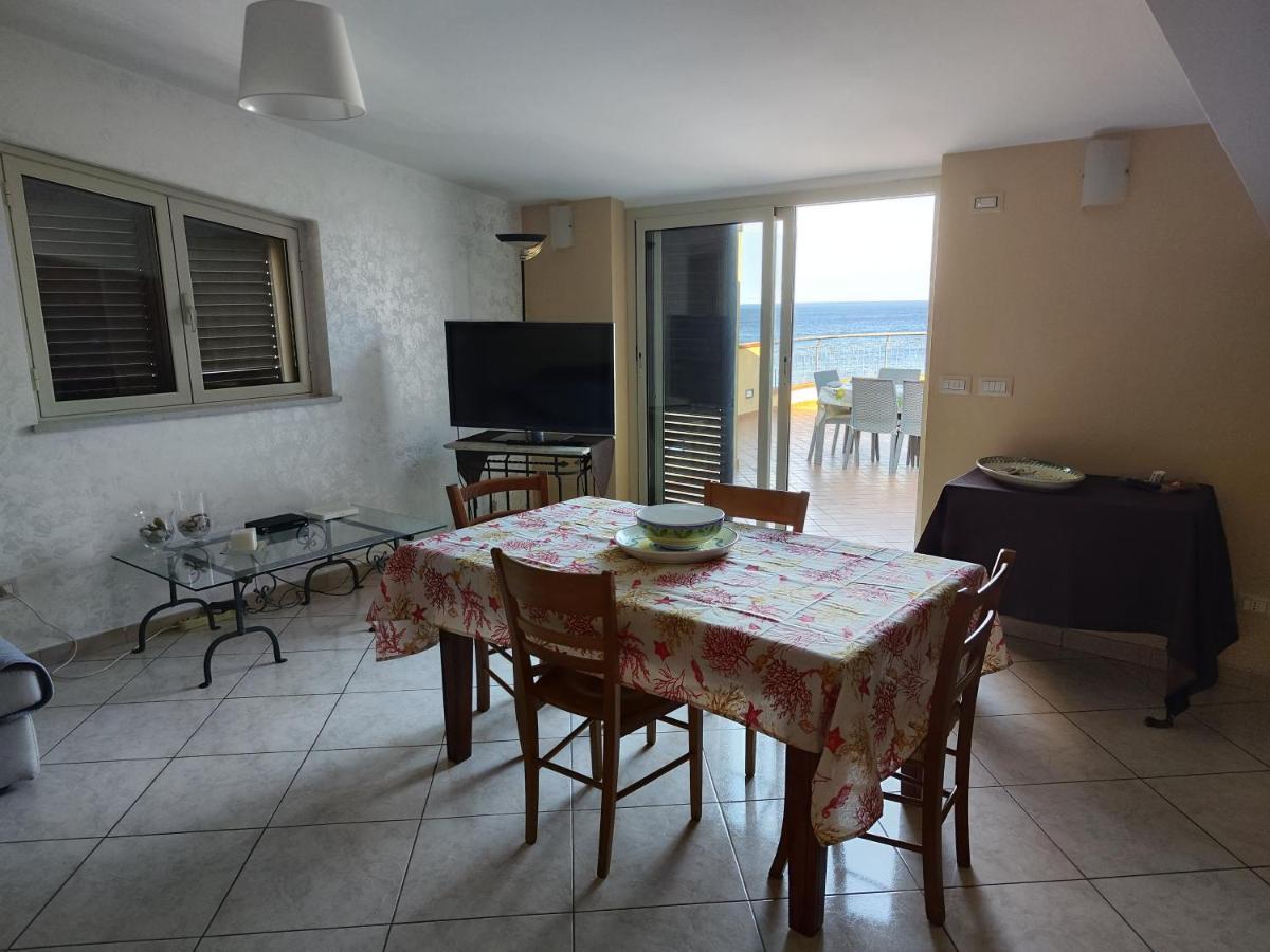 Casa Carmelo Apartman Nizza di Sicilia Kültér fotó
