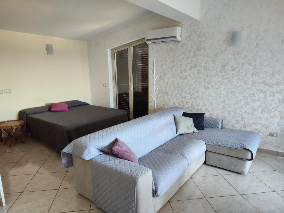Casa Carmelo Apartman Nizza di Sicilia Kültér fotó